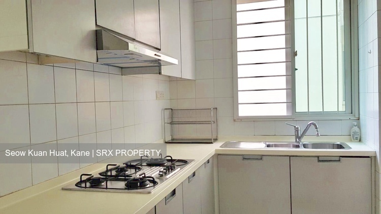 The Esparis (D18), Condominium #238845911